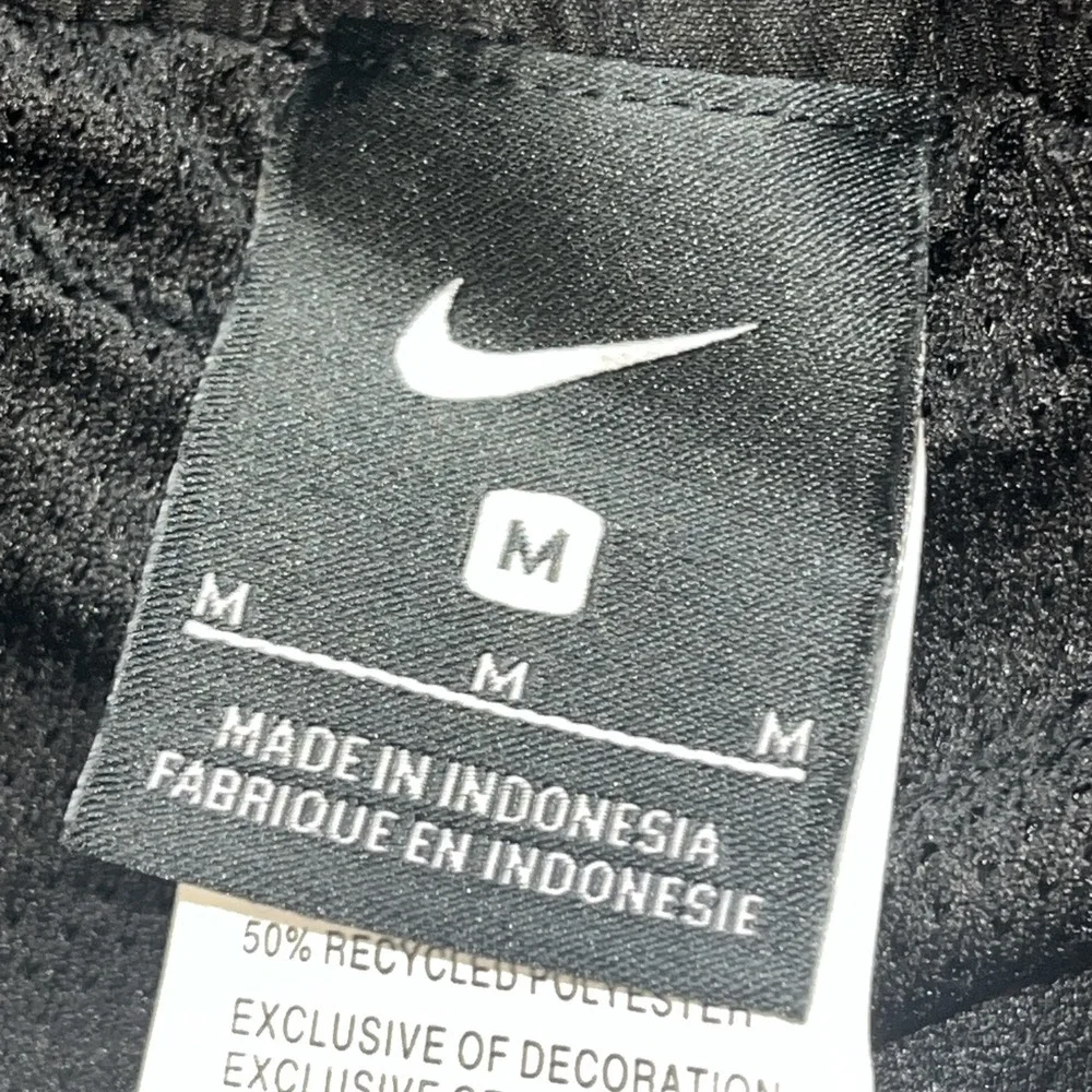 Nike Standard 7